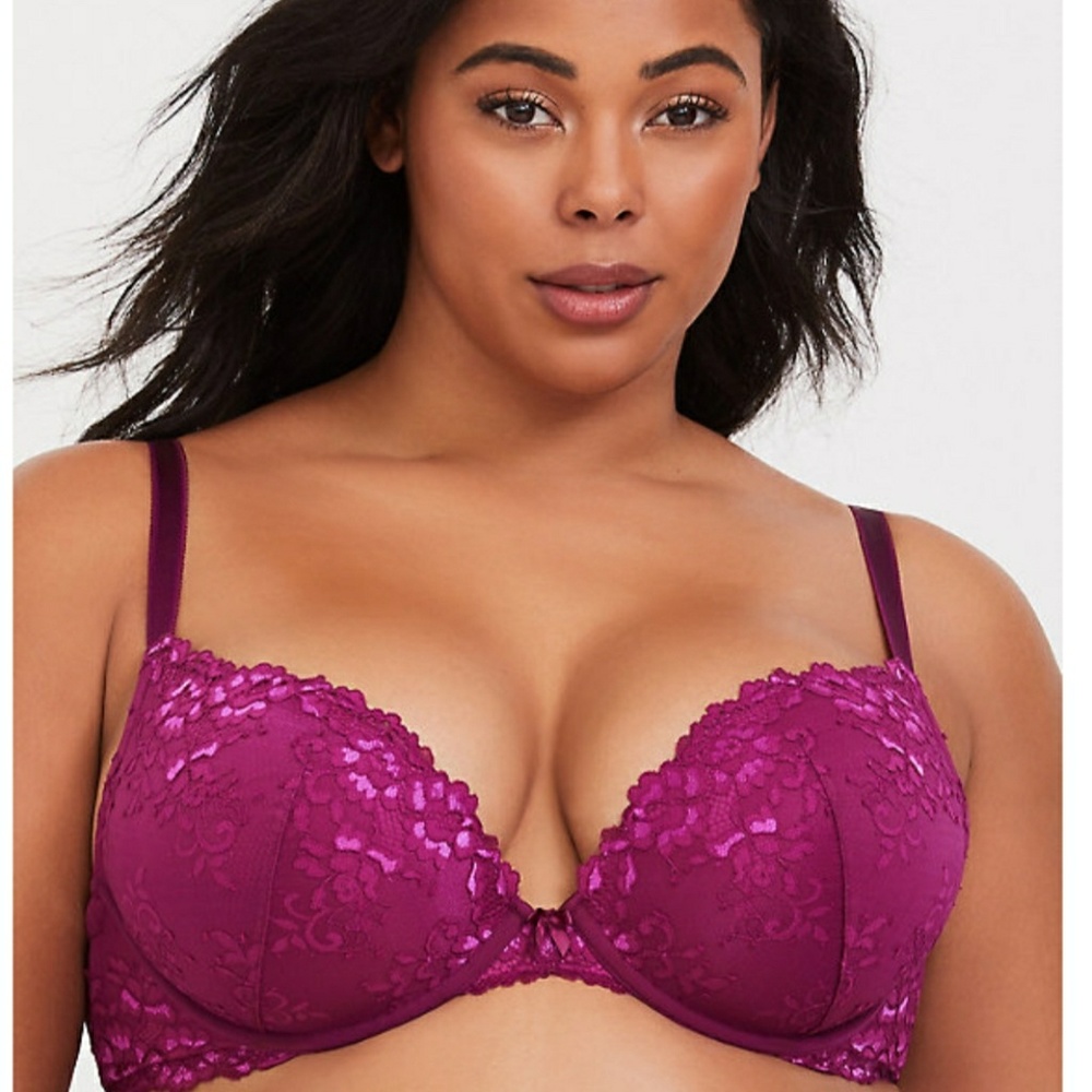 TORRID Fuschia Lace Push Up Plunge Bra 46DD